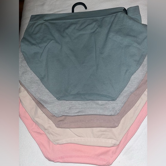 NWT, Nine West Seamless Comfort Panties, Size Large - Picture 5 of 6